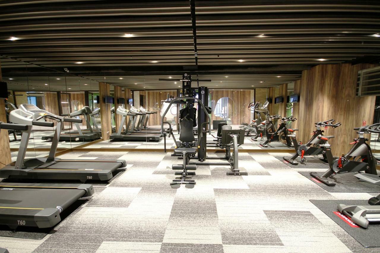 Grand Bay Resort Hotel Hengchun Old Town Zewnętrze zdjęcie The gym at the hotel